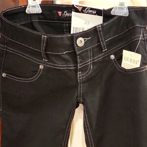 NEW GIRLS BLACK DENIM JEANS SKINNY CAPRI BY GUESS SIZE 2.